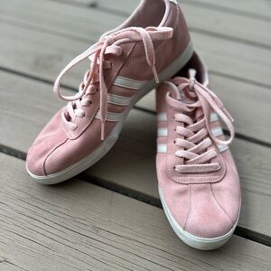 Adidas Women's Courtset Suede Casual Sneakers 9.5 Blush Pink Comfort Footbed